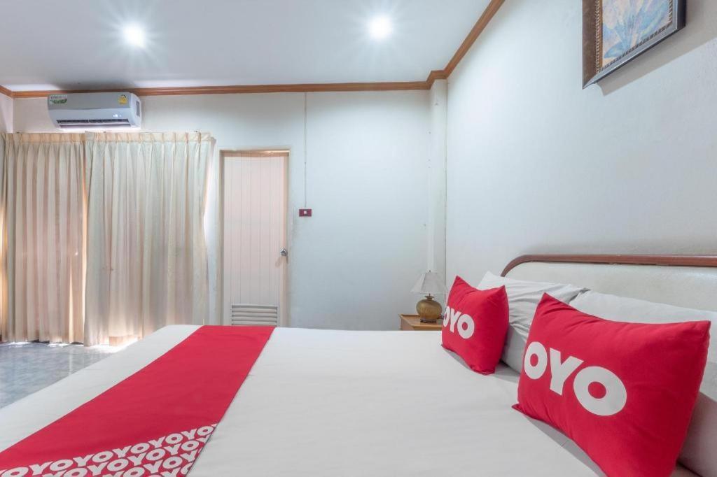 פאטאיה Oyo 1125 Chokdee Inn מראה חיצוני תמונה
